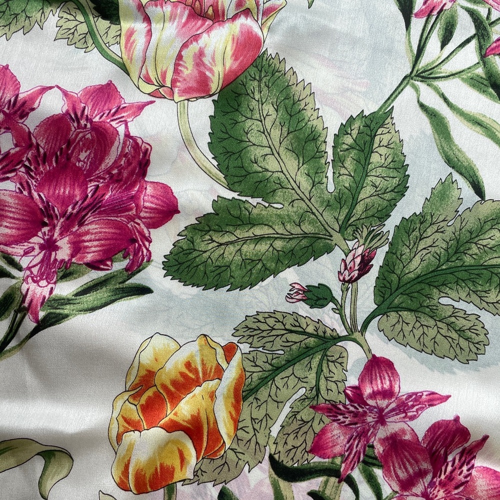 Brooks Brothers 346 NWT silk scarf - Picture 2 of 6